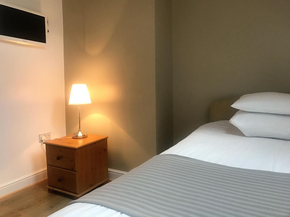 The New Clifton House Hotel 泰恩河畔纽卡斯尔 外观 照片